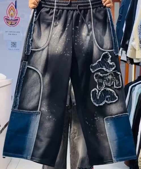 Trendy Cartoon Graphic Baggy Cargo Jeans & Wide-Leg Streetwear Pants